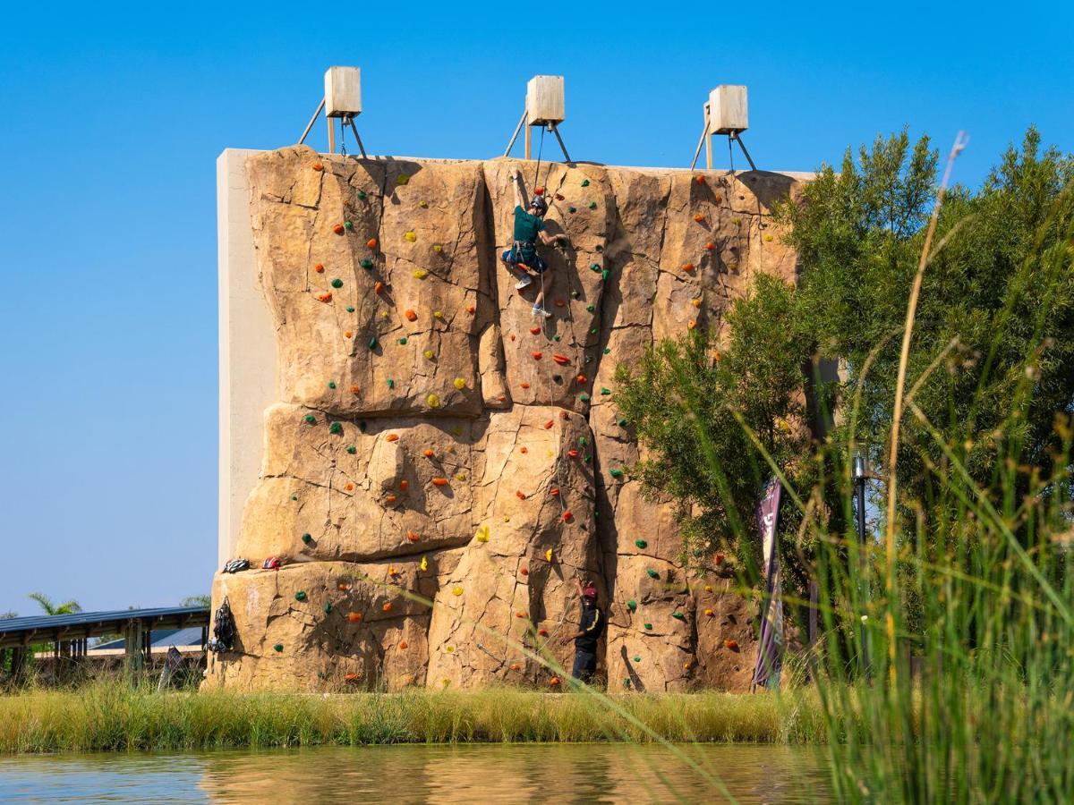 The Kingdom Resort Лейдих Екстериор снимка